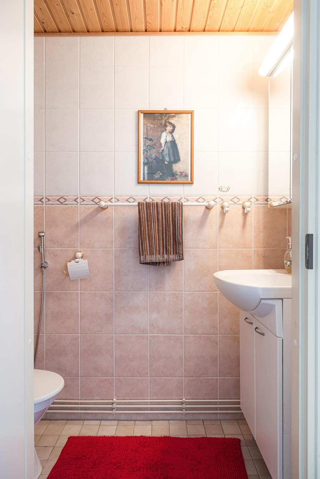 erillinen wc