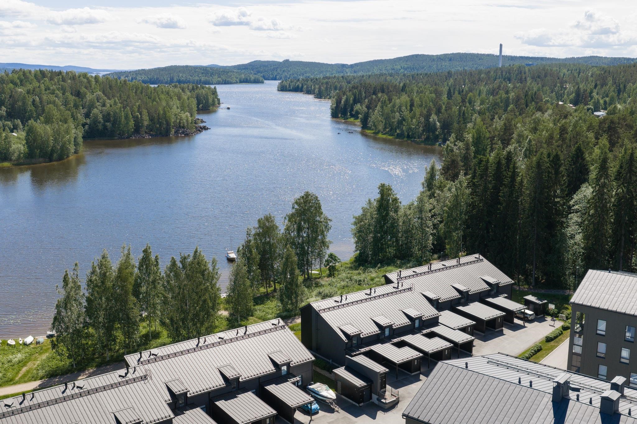 lisäkuvaa yläilmoista
