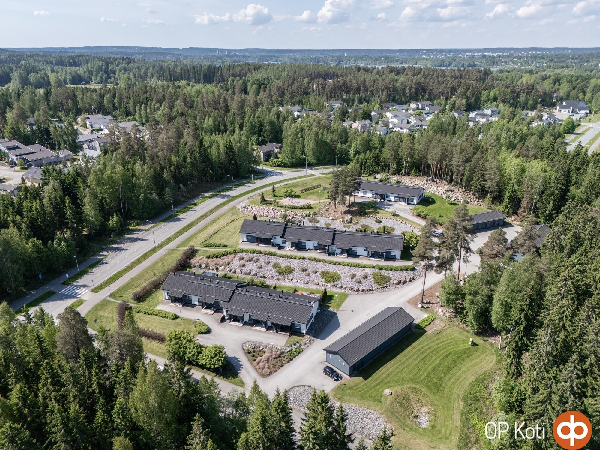 Taloyhtiön rakennukset ja ympäristö