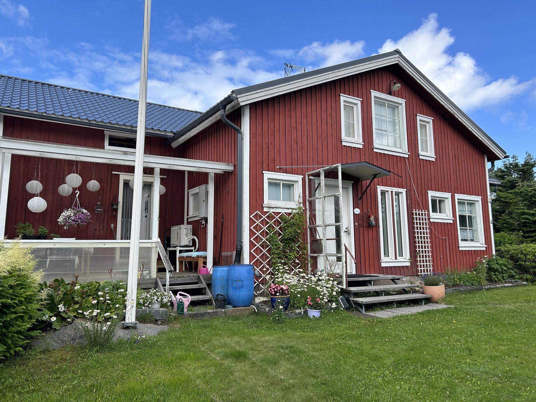 Sisäänkäynti