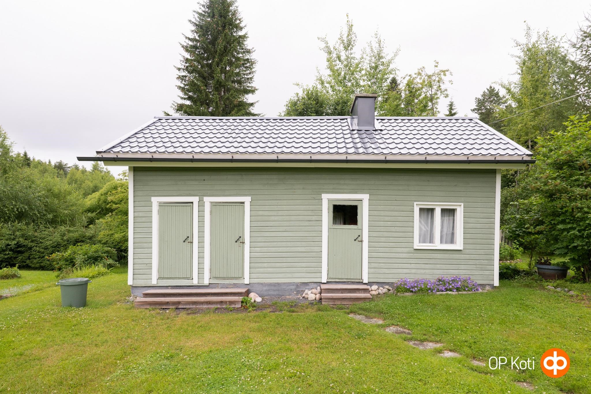 Pihasauna/varasto