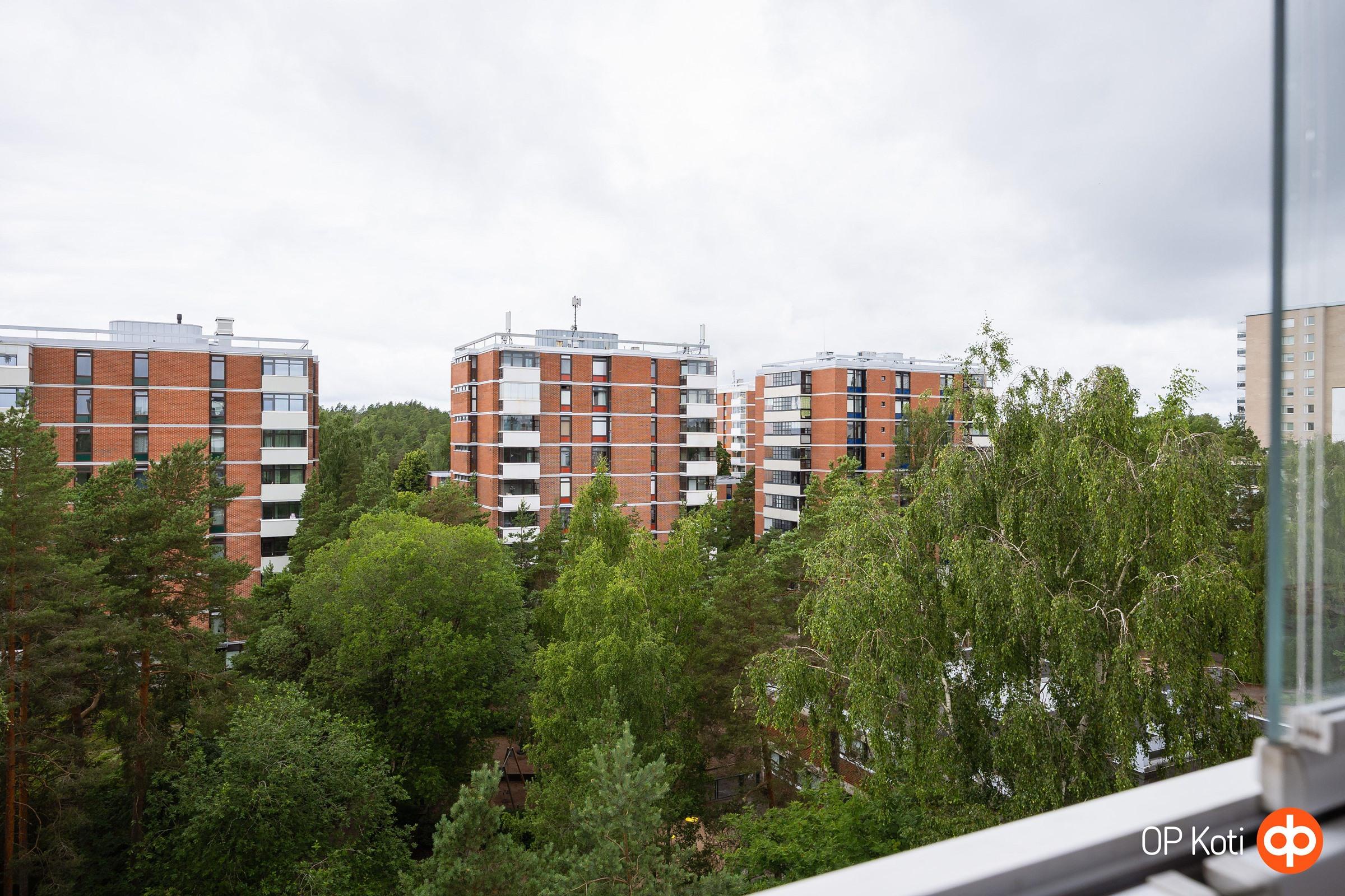Näkymät makuuhuoneen parvekkeelta