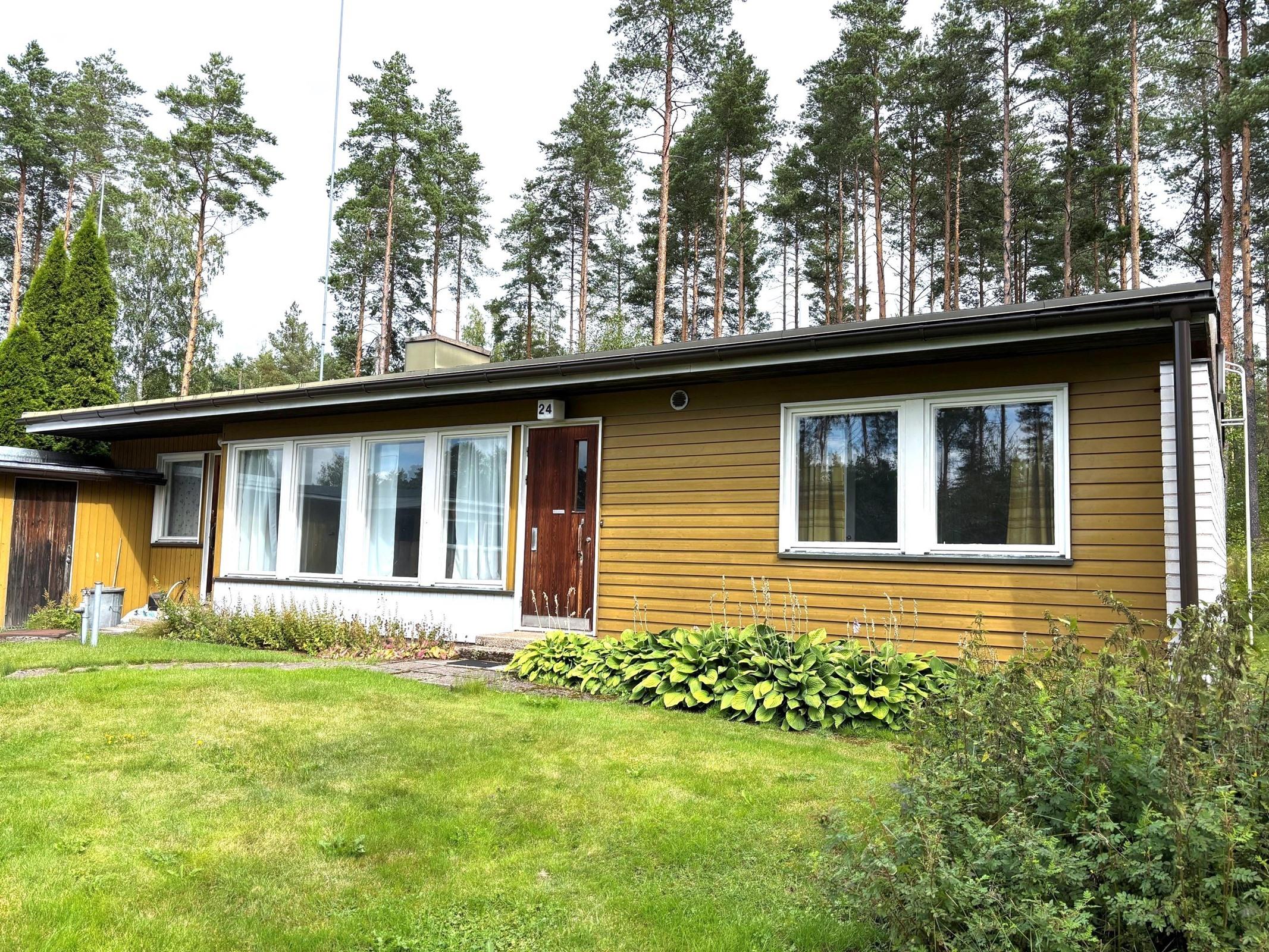 julkisivu