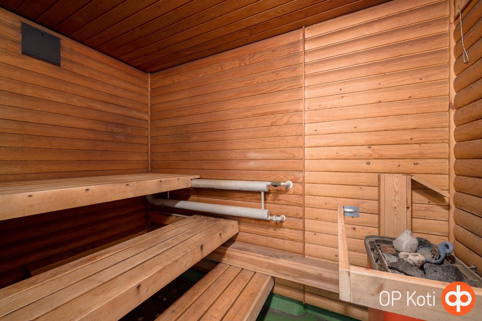 sauna