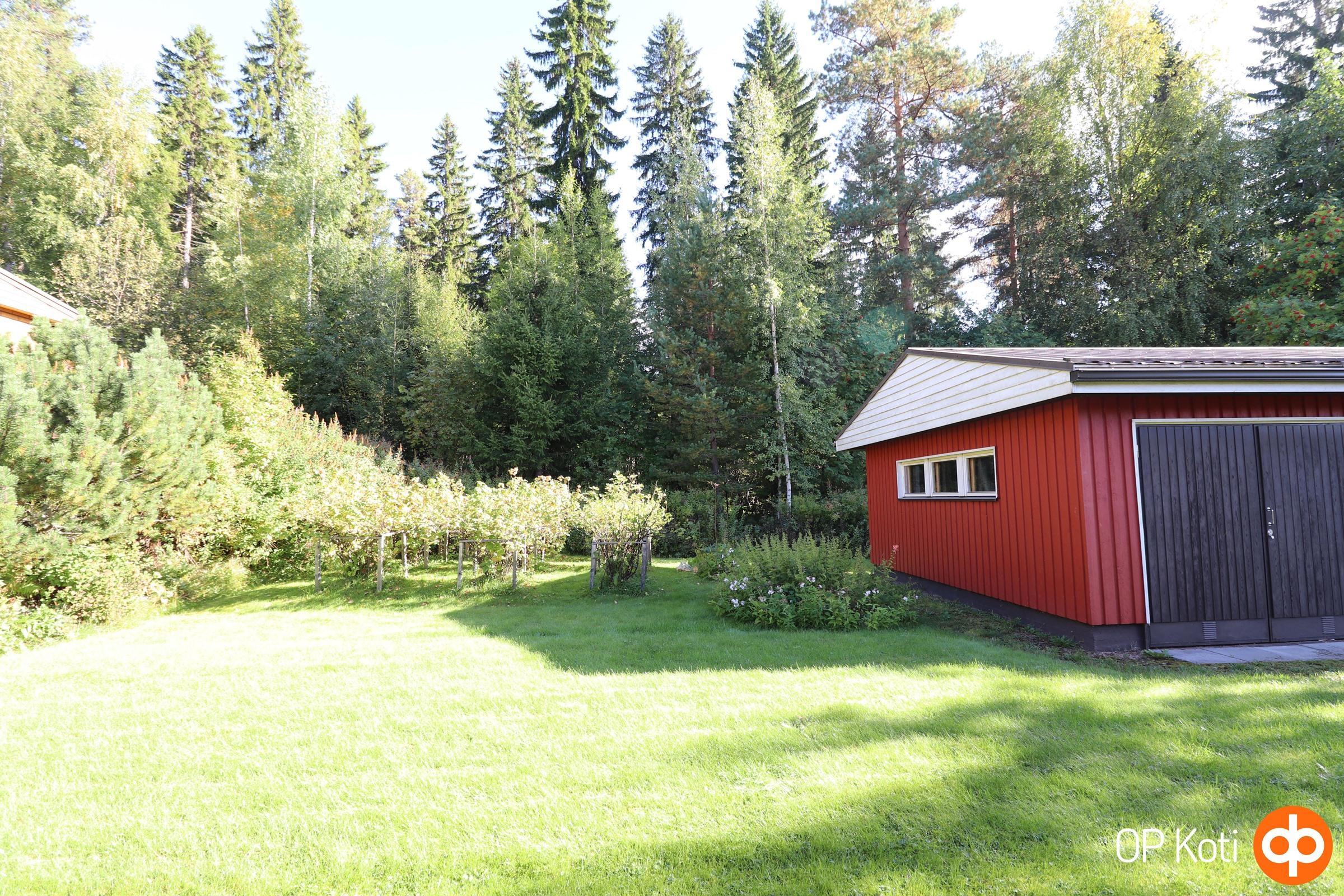 Pihapiiriä