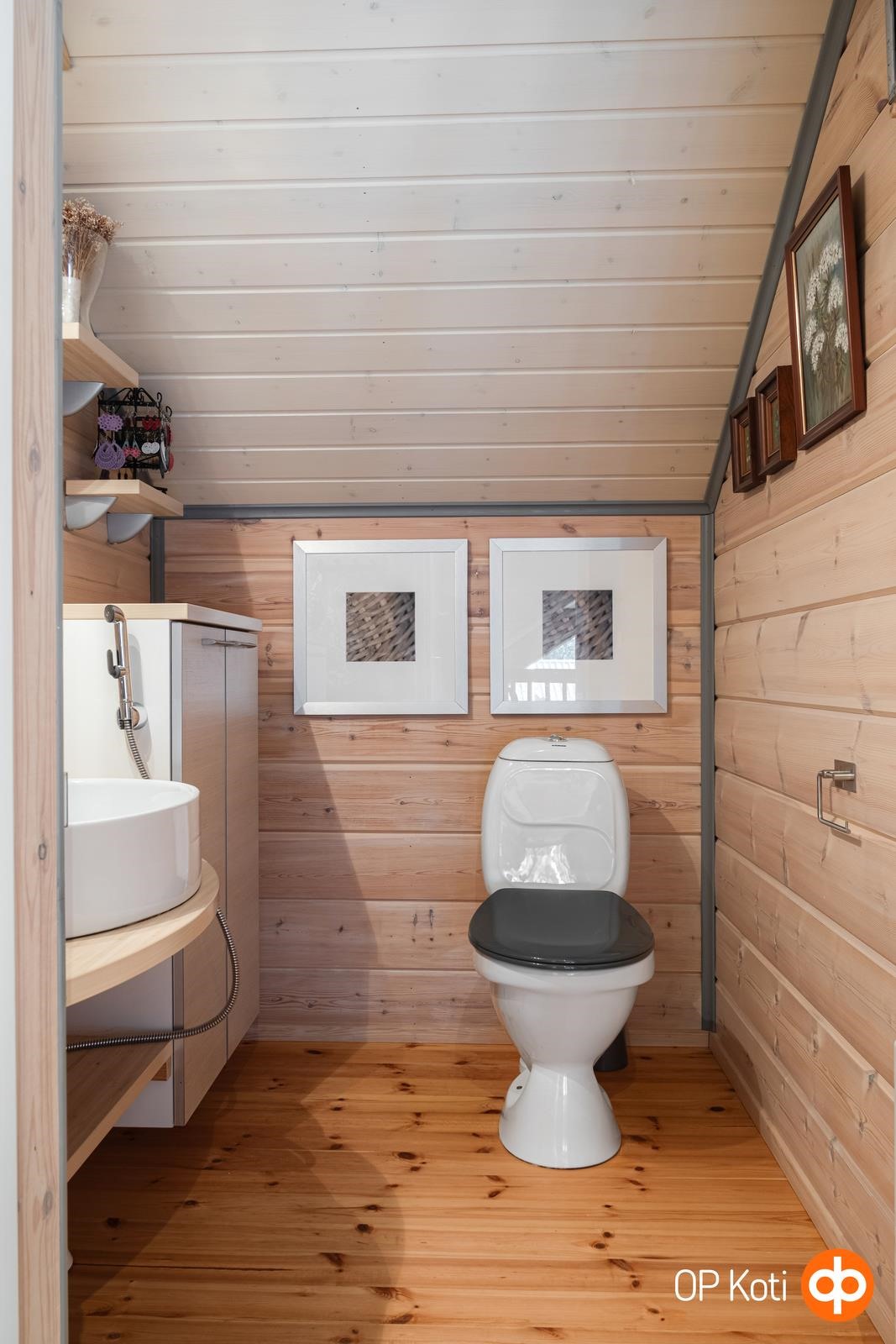 yläkerran wc