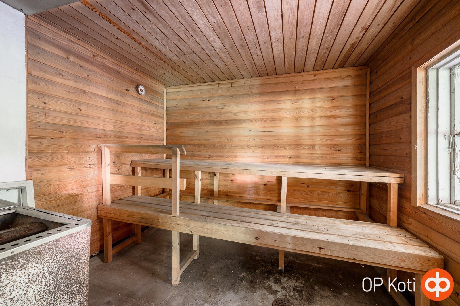 sauna