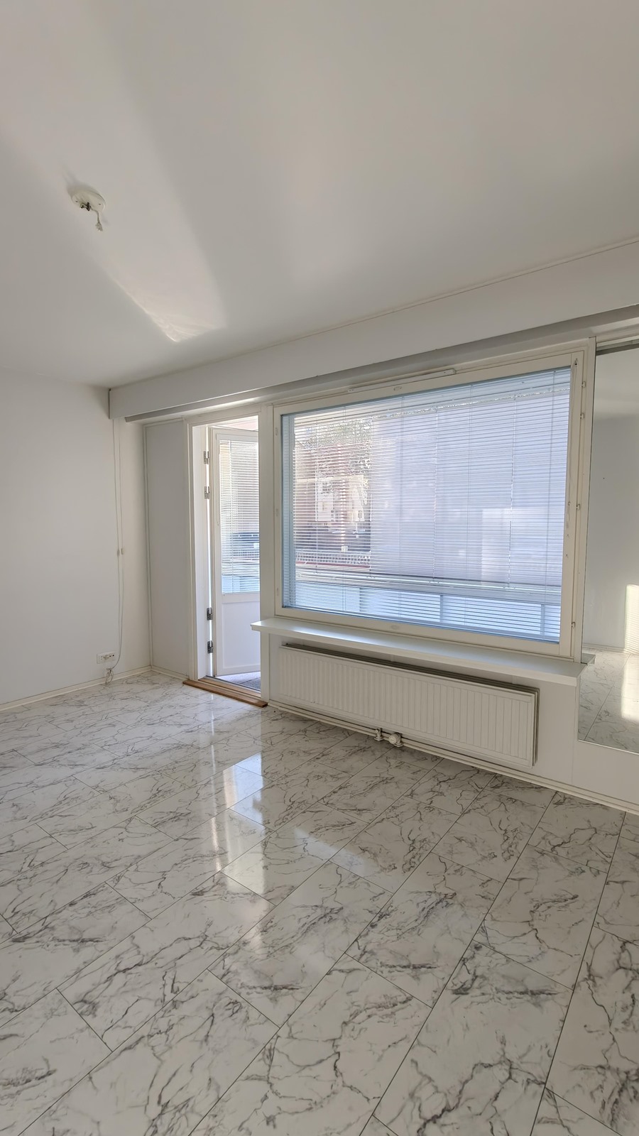 Raastuvankatu 22   C 5