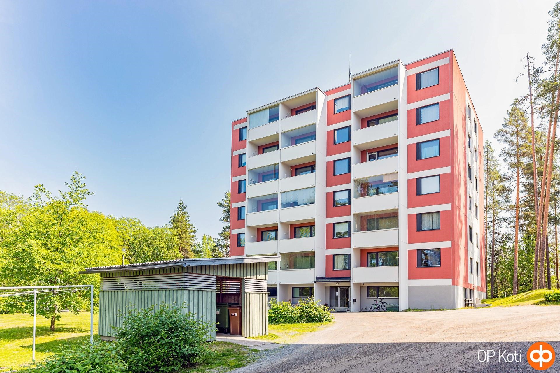 Apartament me 3 dhoma, 72 m²